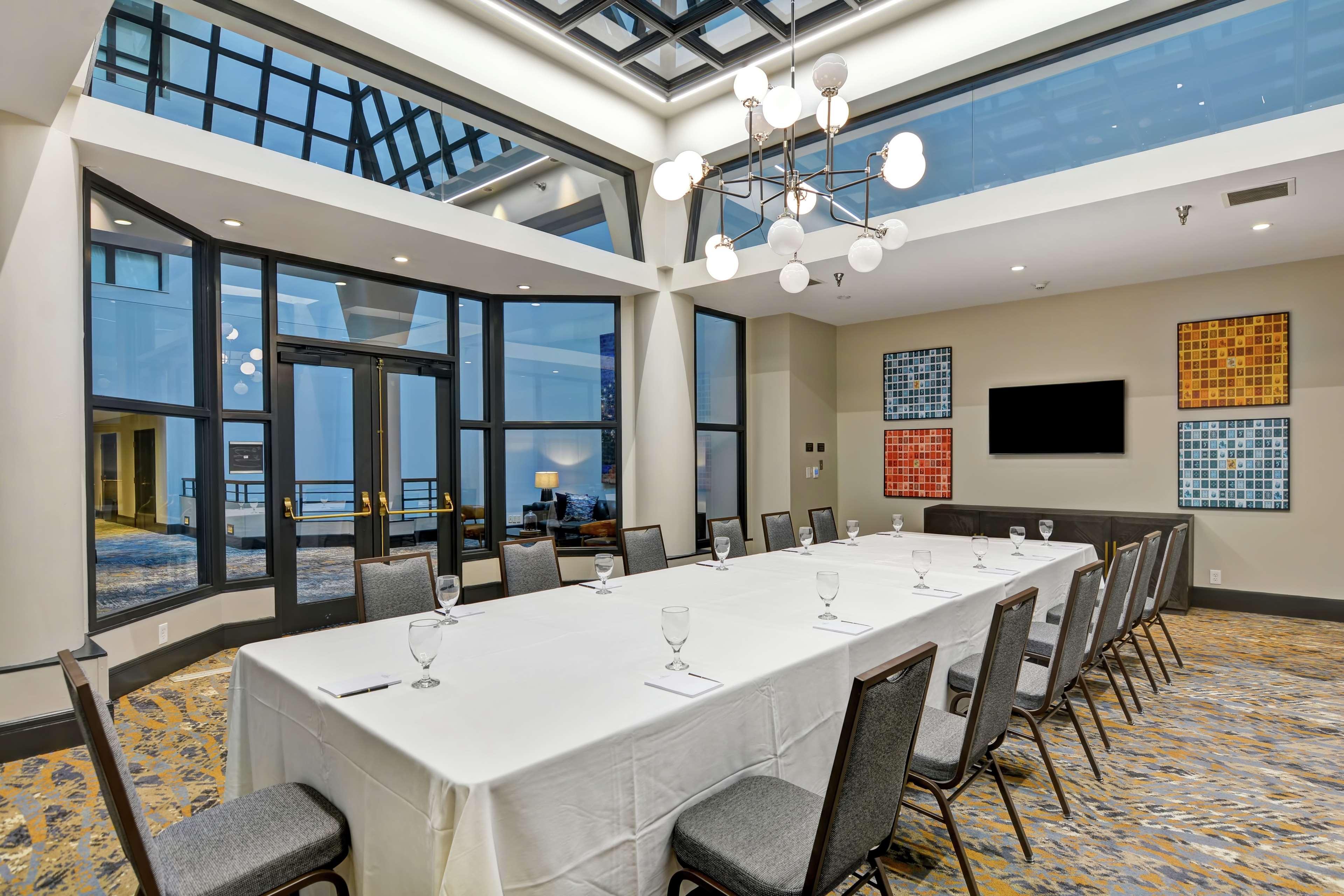 The Cincinnatian Curio Collection By Hilton Exterior foto